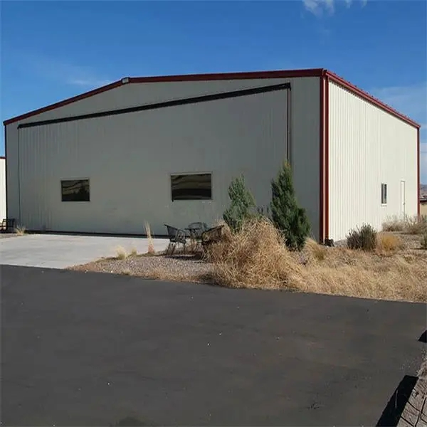 Hangar de garage de structure en acier pré-conçu modulaire Hangar